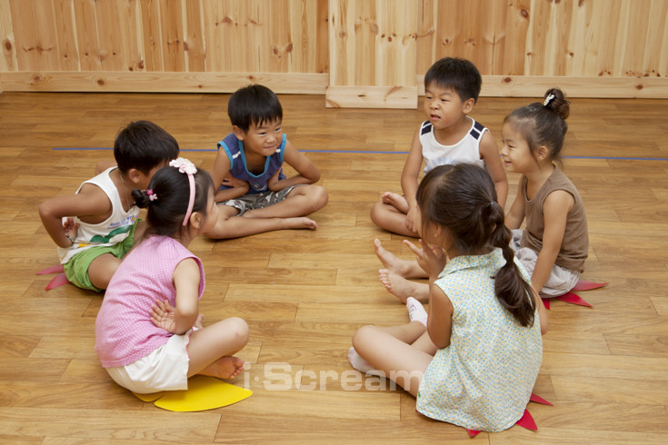 신나는 낙엽놀이_낙엽전달하기